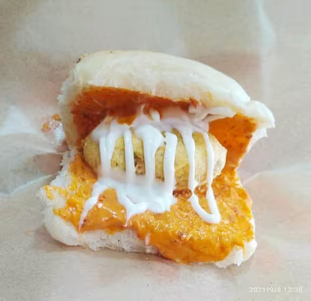 Classic Mayo Vadapav